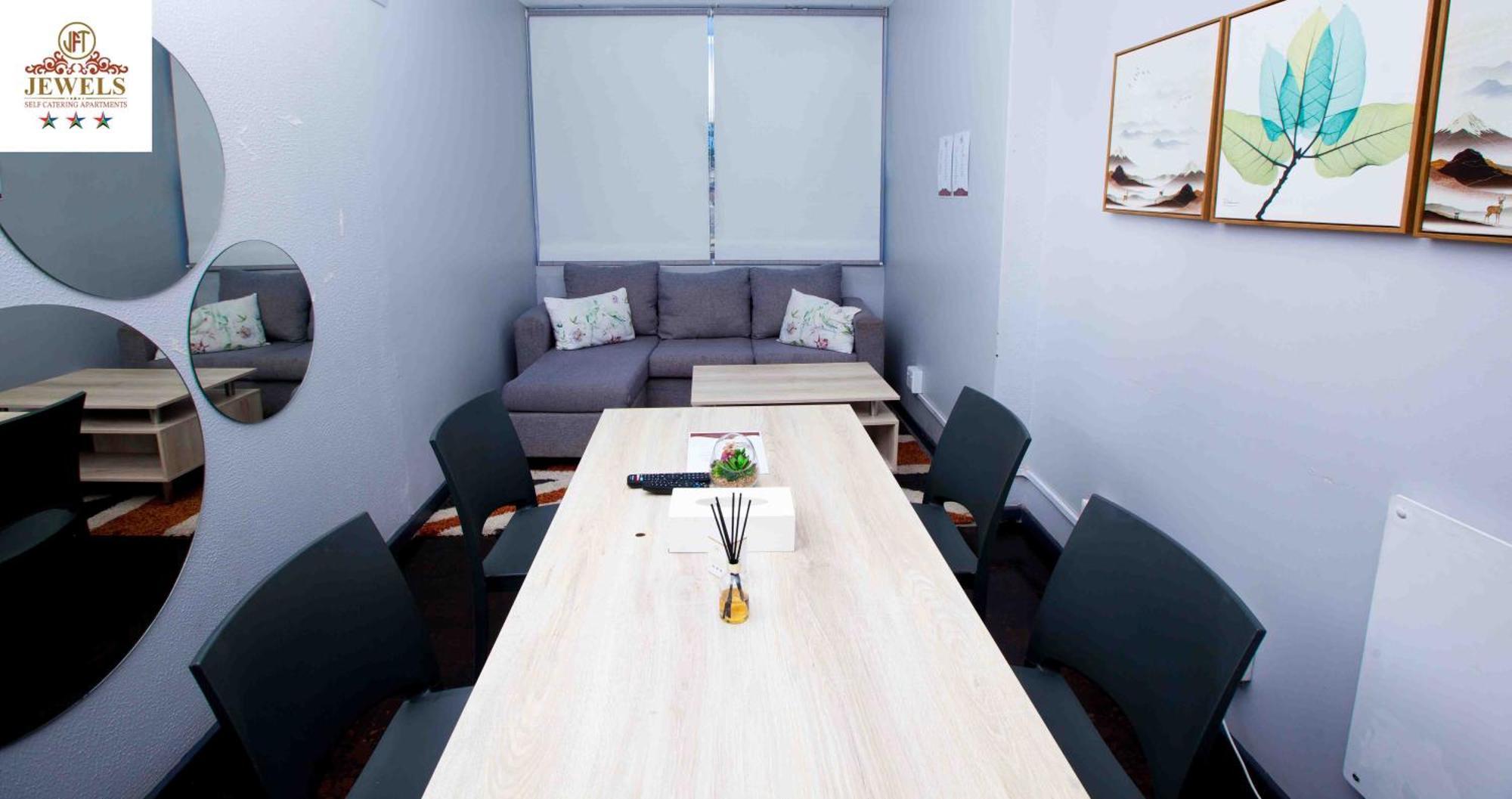Jft Self Catering Units Bed & Breakfast East London Dış mekan fotoğraf